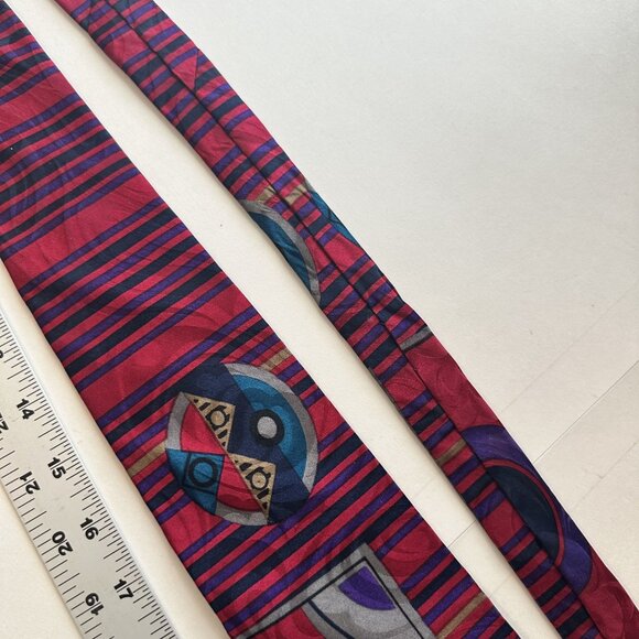 Vtg Silk Accents Mens Necktie 100% Silk Abstract Red Blue Purple Geometric 80s - Picture 6 of 8